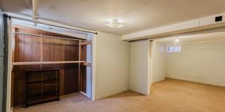 Amazing Highlands location with huge walkability! Gallery 29