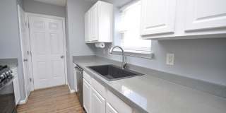 202 Thorncrest Dr Gallery 9