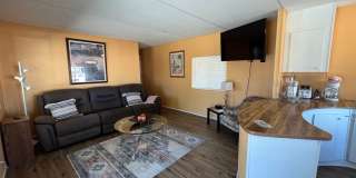 FURNISHED WINTER RETREAT! Gallery 10