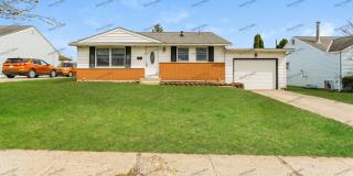 1094 Lexmont Road Gallery 1