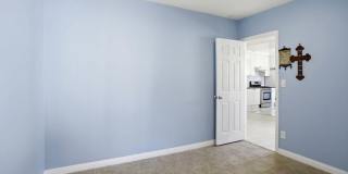 1606 Glenwood Road Gallery 16