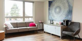7000 Campus Apartments - Student Housing Gallery 24