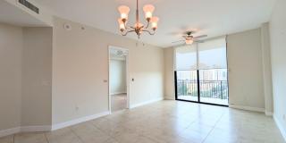 Modern 1BR/1BA Condo with 2 Parking Spaces – Prime Coral Gables Location Gallery 19