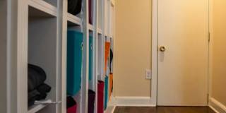 Gorgeous 4-Bed 2-Bath in Beaver Hills Gallery 21