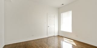 1030 E 47th St Gallery 30