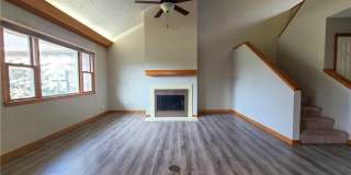 1020 W Cypress Street Gallery 11