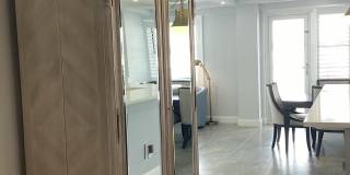 28 Riverside Avenue Gallery 18