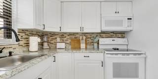 3539 Everglades Road Gallery 13