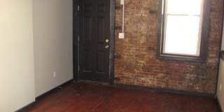 2 BEDROOM UPDATED ALL ELECTRIC UNIT IN THE GROVE Gallery 5