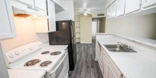 Retreat at Rosslyn Gallery 17