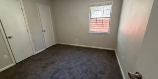 FOR RENT Gallery 8