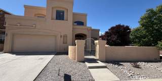 4 Bedroom Home Plus Office Available Near Eubank Blvd NE & Paseo Del Norte! Gallery 1