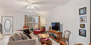 Condo for Rent in Auburn Gallery 7