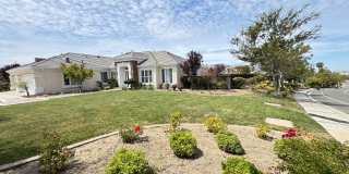 Avalon Heights Fremont 4 bed/3 bath, new paint & new wood floors, Gated Community, Top Tier Schools Gallery 1