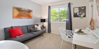 Hidden Oaks Gallery 14