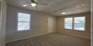 35 Kennington Dr Gallery 4