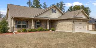 4 Bed 2 Bath Ranch Near Downtown Lillington Gallery 1