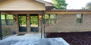 201 Arthur Drive Gallery 1