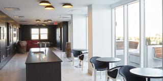 Ambassador Gallery 20