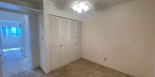 Spacious 3 bedroom with amazing views Gallery 13