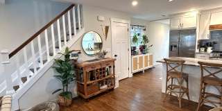 403 8th Avenue Gallery 7