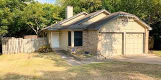 Great home in North-Central Austin for Lease! Gallery 1