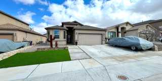 Northeast El Paso 3 Bed Refrig A/C Across From Park! Gallery 1