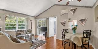1606 SE Green Acres Circle Gallery 5