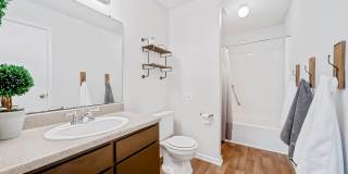 Affordable Housing - Brandemere Apartment Homes Gallery 26