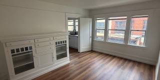 2 Bedroom Home Near Richmond City Hall 2 Bedroom Home Near Richmond City Hall Gallery 10