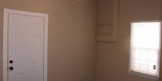 PRE -LEASING FOR AUGUST ! 4 Bedroom/2 bath House 1.5 Miles from Texas Tech Gallery 31