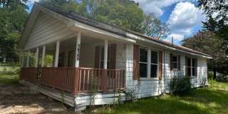 Charming home in the heart of Waskom Gallery 1