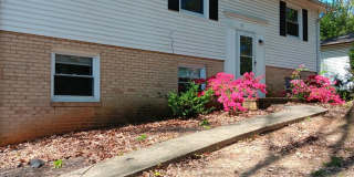 Spacious 5-Bedroom 2 Bath  Home in Historic Downtown Charlottesville Gallery 1