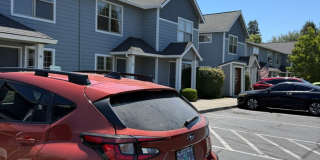 PETS ALLOWED - GREAT UNIT BETWEEN MEDFORD AND CENTRAL POINT AVAILABLE NOW Gallery 3