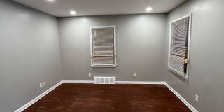 14903 Woodmont Ave Gallery 2