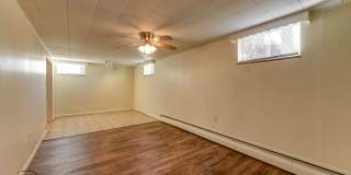 901-903 N Wolff Street Gallery 13