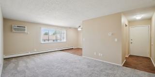 Rochester Square Gallery 22