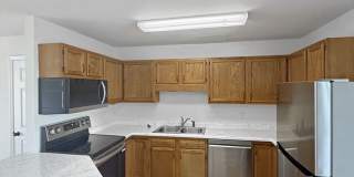Beautiful Beech Grove Community********** Rent $1,325/month*********Quiet Culdesac Neighborhood Gallery 15