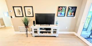 Seasonal/short term 2/2 vacation condo close to Anna Maria Gallery 15