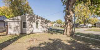 Spacious 2 Bedroom 1 Bathroom home Gallery 15