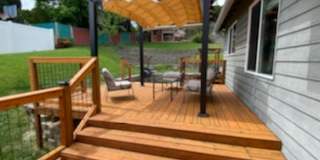 Sunny and spacious 3 bed, 2.5 bath house with living and family room, with huge back yard! Gallery 19