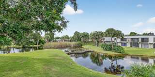Pierce Beach Premier Apartments at Woodland Condominium Gallery 18