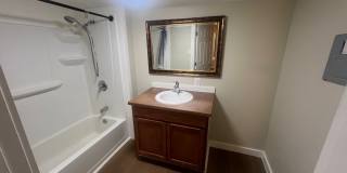 810 N Border Ave, C Gallery 6