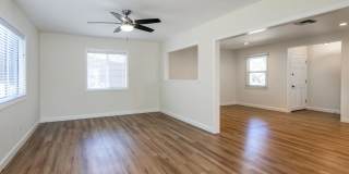 Charming 3 Bedroom 2 Bath home South of the Blvd Gallery 3