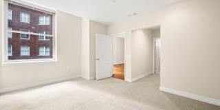 1600-18 ARCH Street Gallery 11