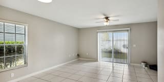 Carmendy Square Townhomes Gallery 27