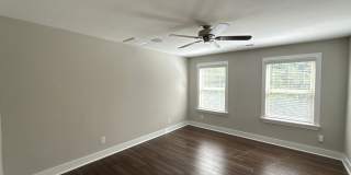 Incredible Townhome in Near Uptown with Move-In Special! Gallery 39