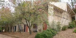 712 W Tyler St Gallery 1