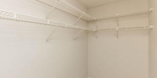 Verandahs at Hunt Club Gallery 39