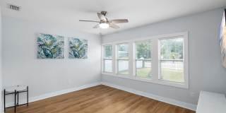 2606 W HENRY AVENUE Gallery 7